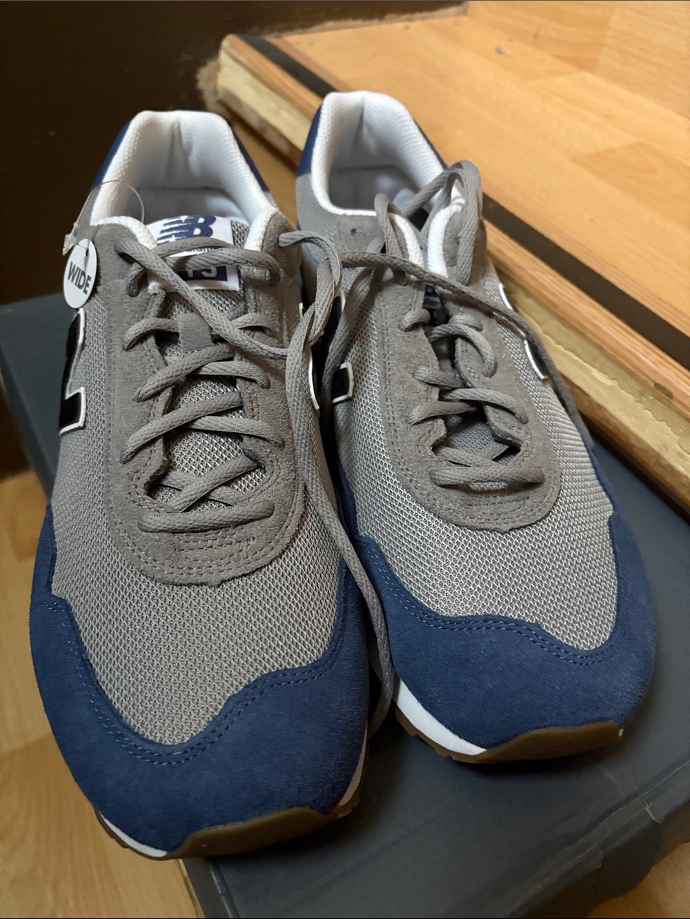 New Balance Men's Gray & Blue Casual Running Shoes - Wide Brand New - Picture 4 of 8